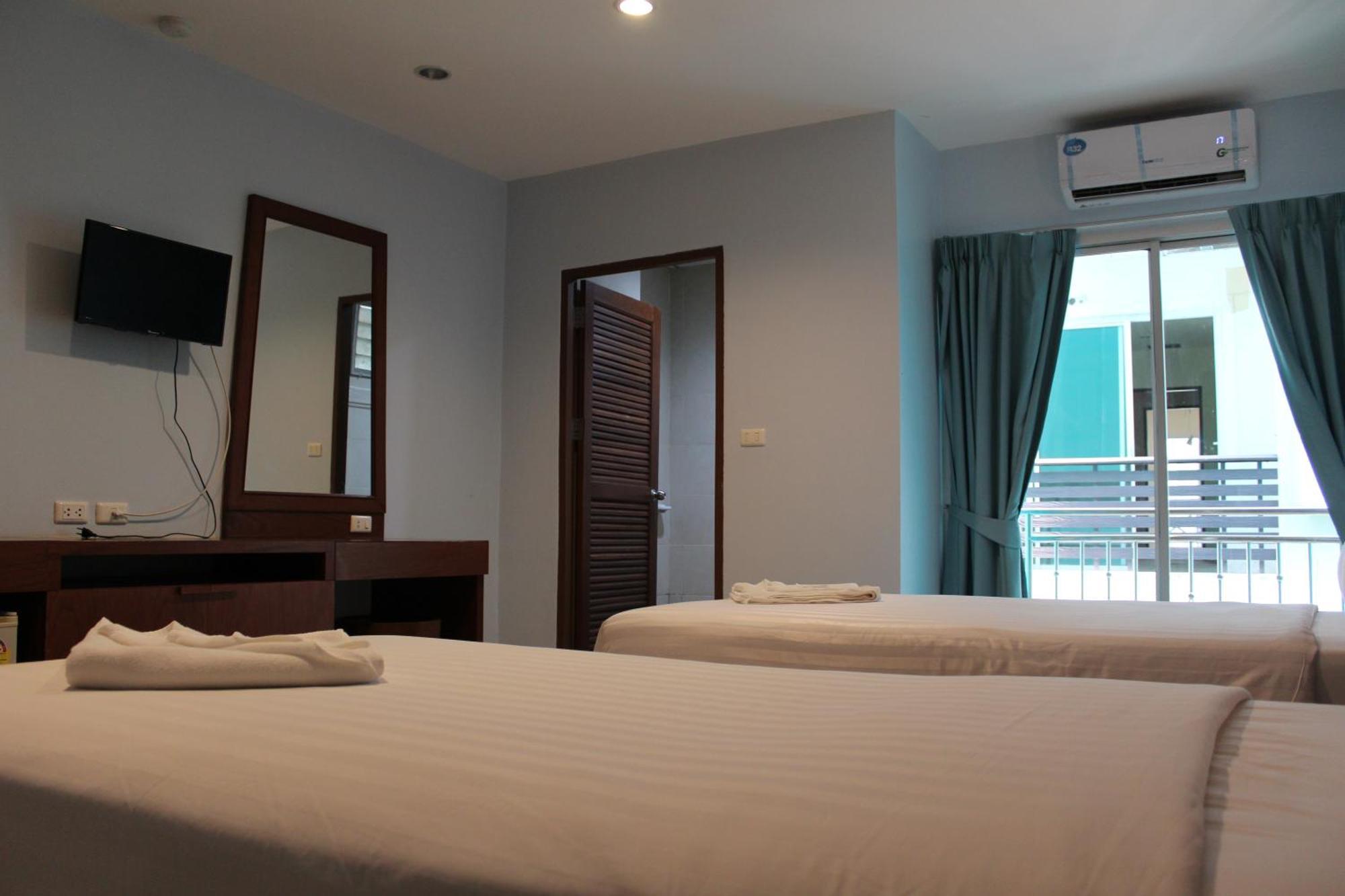 Cokoon Deva Patong Hotel Extérieur photo